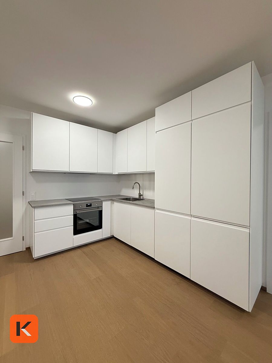 Pronájem bytu 2+kk 50 m², Praha – fotka 1 z 3