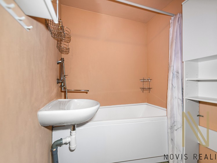 Prodej bytu 4+1, 80 m² (13 z 18)
