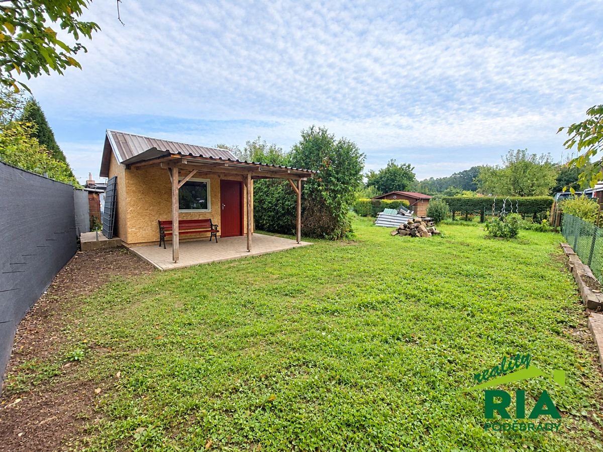 Prodej chaty 18 m², pozemek 239 m², Nymburk – fotka 1 z 3