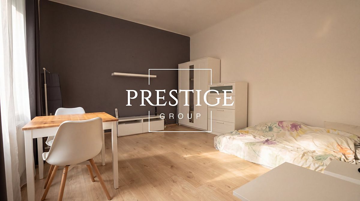 Pronájem bytu 1+1 29 m², Praha – fotka 1 z 3