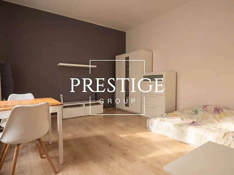 Pronájem bytu 1+1 29 m², Praha – náhled fotky 1