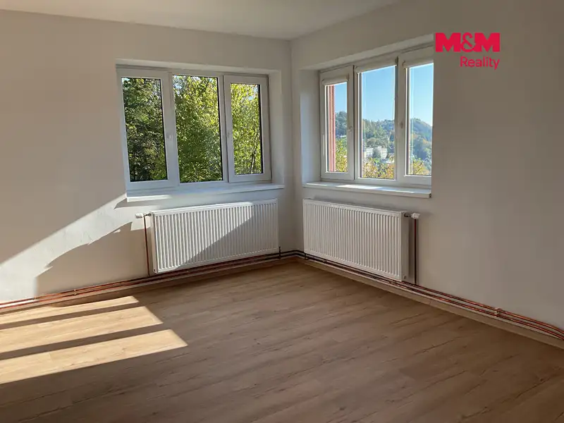 Pronájem bytu 3+kk 80 m², Železný Brod – náhled fotky 3