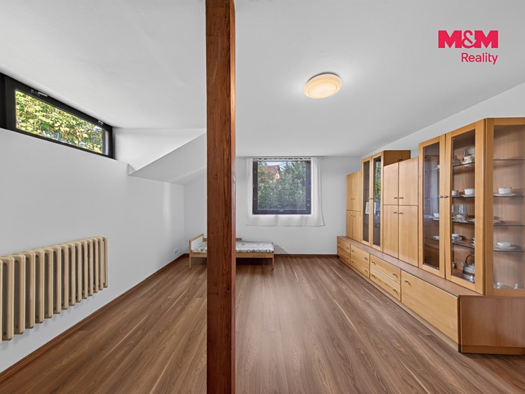 Prodej domu, 180 m² (26 z 30)