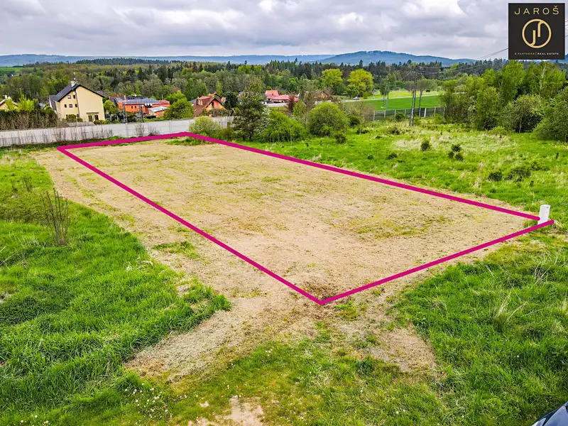 Prodej stavebního pozemku 1294 m², Rokycany – náhled fotky 2