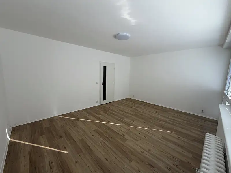 Prodej bytu 3+1 71 m², Praha – náhled fotky 2