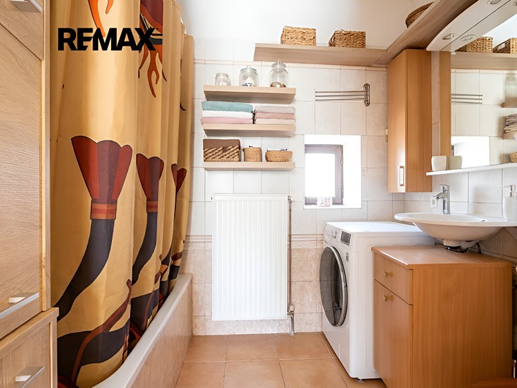 Prodej domu, 165 m² (8 z 25)