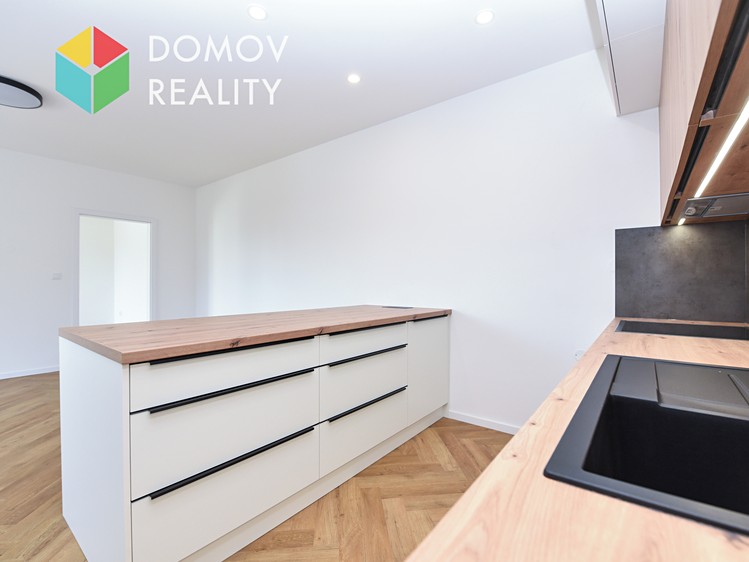 Prodej bytu 2+kk, 64 m² (8 z 19)
