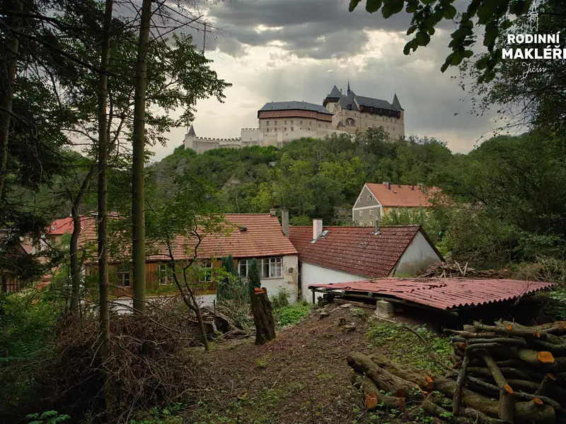Prodej rodinného domu 180 m², pozemek 2329 m², Karlštejn – náhled fotky 1