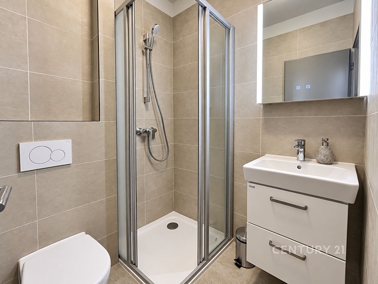 Prodej bytu 1+kk, 15 m² (23 z 24)