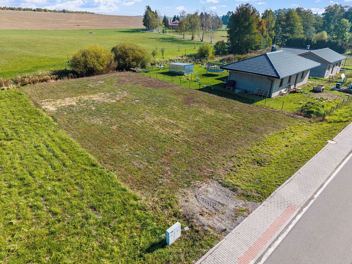 Prodej stavebního pozemku 1008 m², Damníkov – fotka 1 z 3