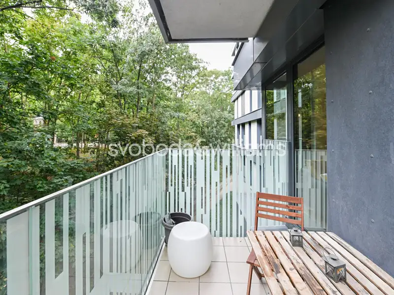 Pronájem bytu 2+kk 66 m², Praha – náhled fotky 3