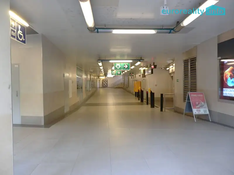 Pronájem obchodního prostoru 38 m², Praha – náhled fotky 3