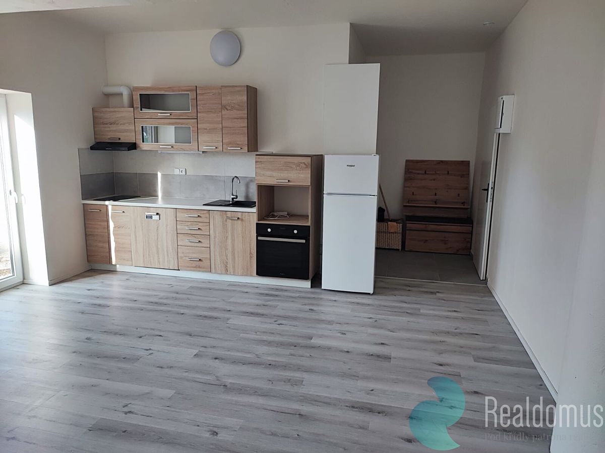 Pronájem bytu 2+kk 45 m²