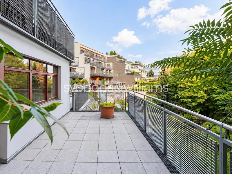 Prodej bytu 4+kk 108 m², Praha – náhled fotky 3