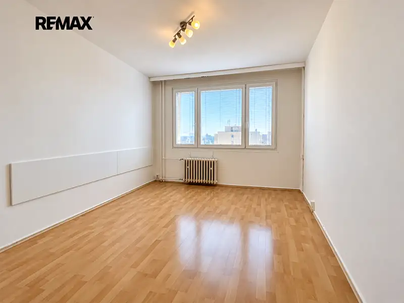 Pronájem bytu 1+kk 23 m², Praha – náhled fotky 2