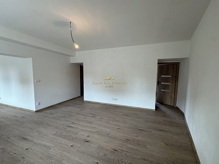 Квартира 3+1 на продаж, 68 м² (4 з 21)