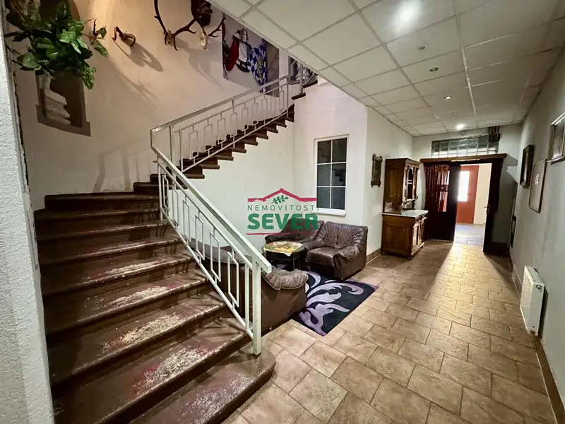 Prodej činžovního domu 1678 m², Litvínov – náhled fotky 2