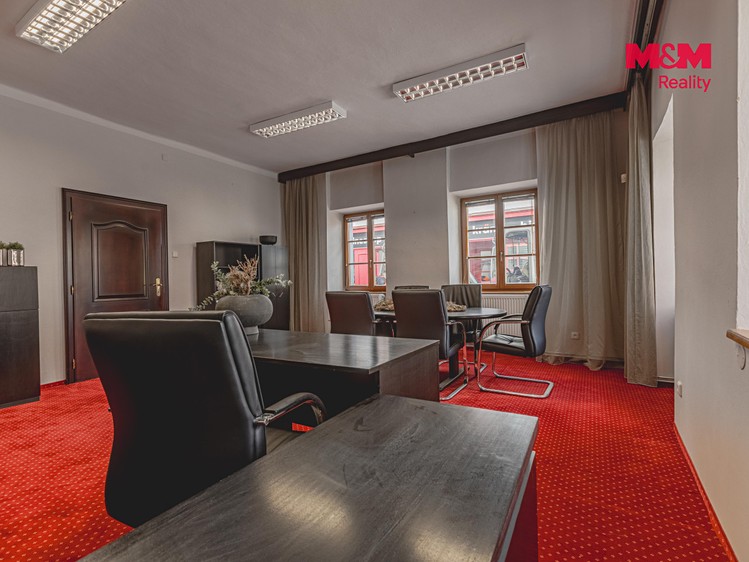 Pronájem komerčního prostoru, 66 m² (9 z 22)