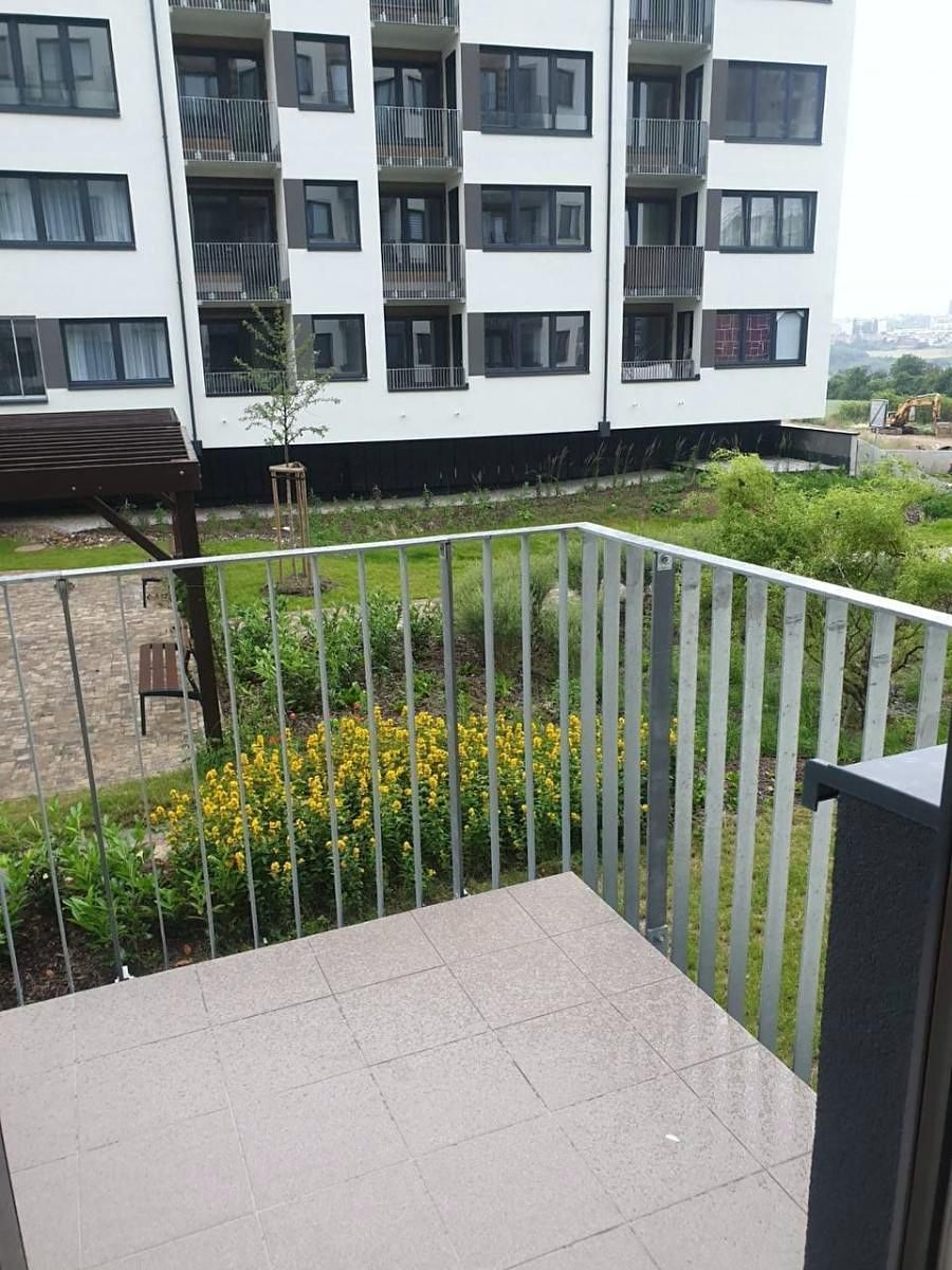 Pronájem bytu 1+kk 26 m² – fotografie 3
