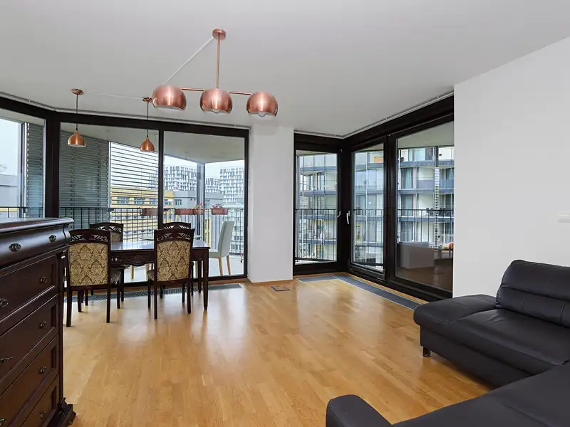 Prodej bytu 2+kk 77 m², Praha – náhled fotky 3