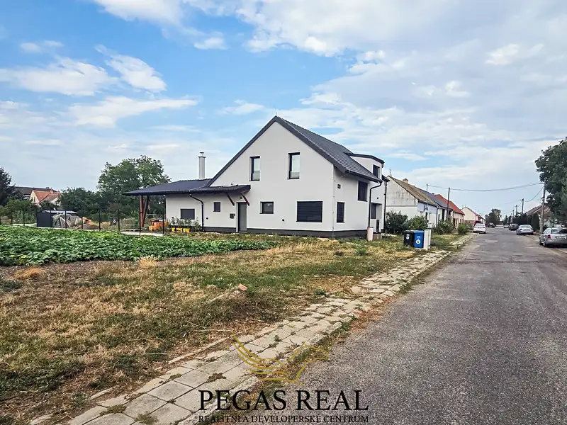 Prodej stavebního pozemku 1332 m², Hrabětice – náhled fotky 2