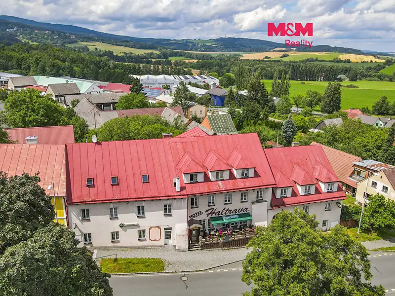 Prodej ubytovacího zařízení 950 m², Klenčí pod Čerchovem – náhled fotky 1