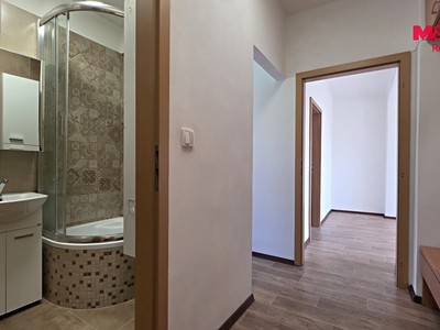 Квартира 2+1 в оренду, 49 м² (2 з 14)