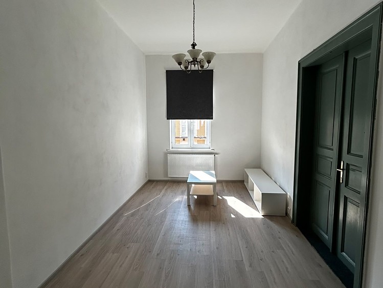 Pronájem bytu 2+1, 54 m² (8 z 18)