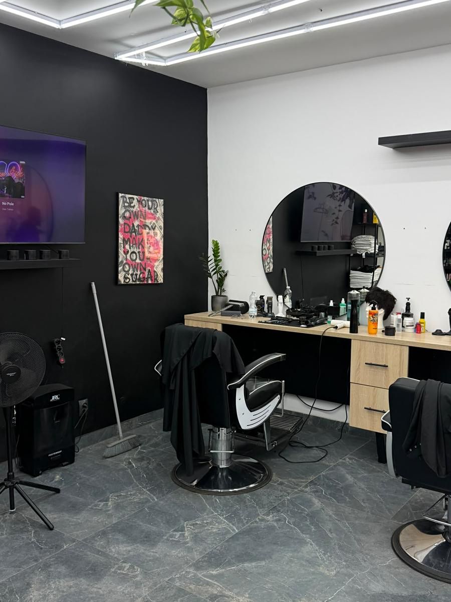 Pronájem obchodního prostoru 120 m², Praha – fotka 1 z 3