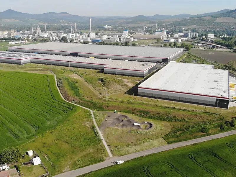 Pronájem skladového prostoru 6563 m², Lovosice – náhled fotky 1