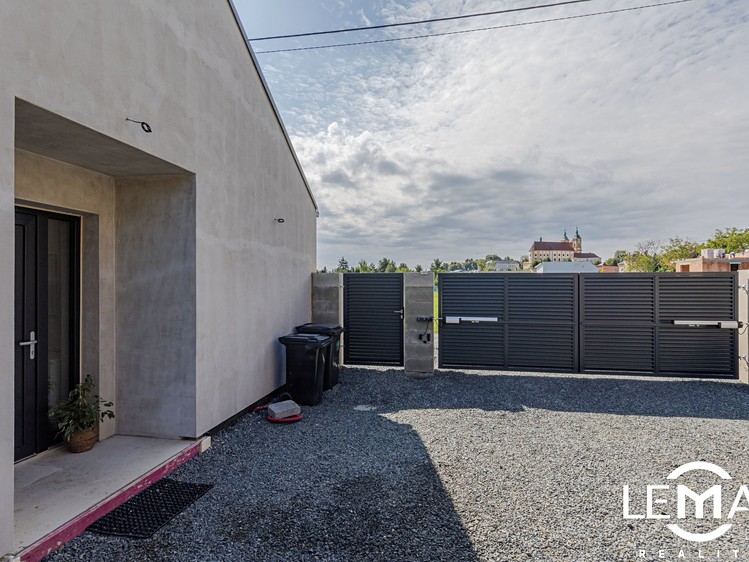 Prodej domu, 110 m² (24 z 31)