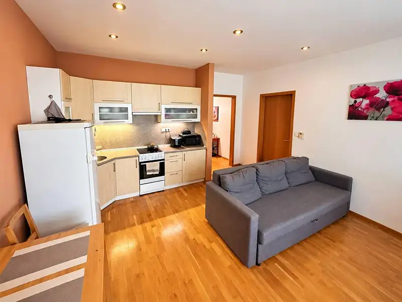 Pronájem bytu 2+kk 51 m², Praha – náhled fotky 2