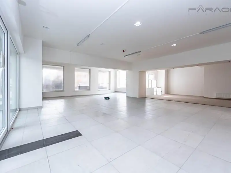 Pronájem obchodního prostoru 102 m², Praha – náhled fotky 2