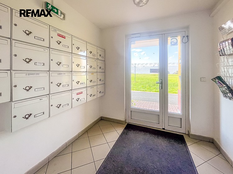 Квартира 1+kk в оренду, 32 м² (20 з 25)