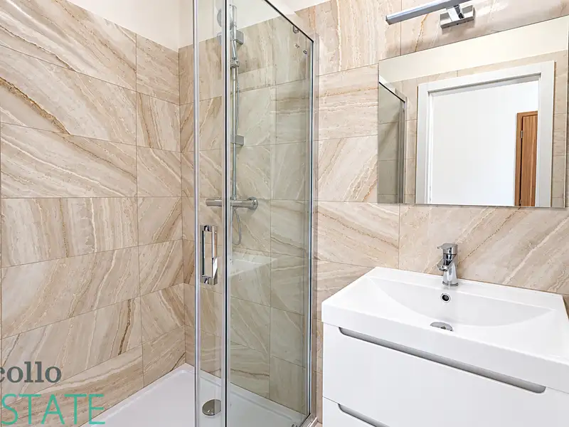 Pronájem bytu 1+kk 32 m², Praha – náhled fotky 2
