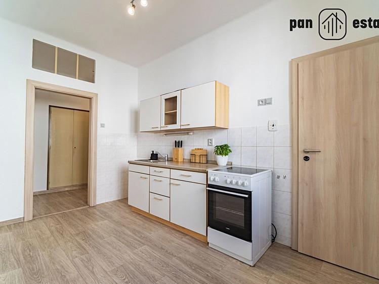Prodej bytu 2+1, 66 m² (6 z 15)