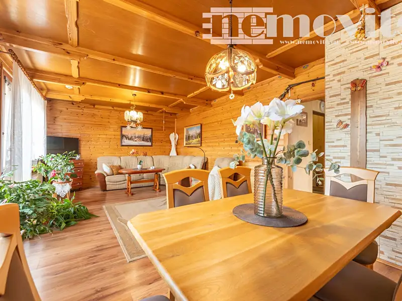 Prodej rodinného domu 163 m², pozemek 617 m², Chotusice – náhled fotky 2