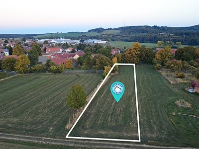 Prodej  stavebního pozemku 2 211 m²