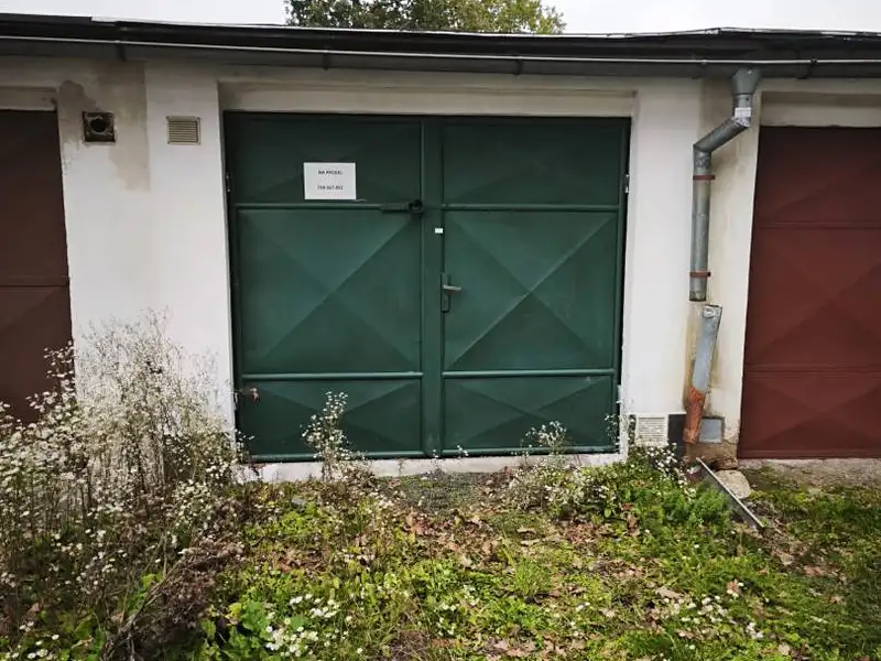 Prodej garážového stání 19 m², Mimoň – náhled fotky 1