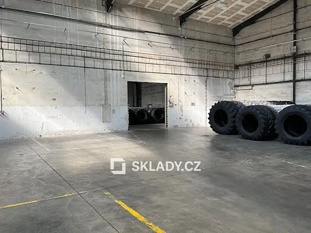 Pronájem skladového prostoru 1500 m², Bystřany – náhled fotky 3