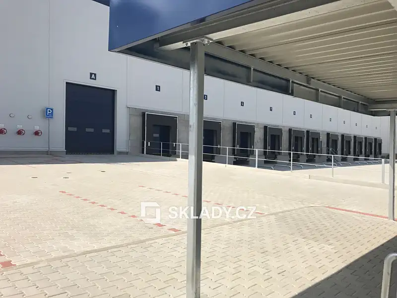Pronájem skladového prostoru 3600 m², Brno – náhled fotky 3