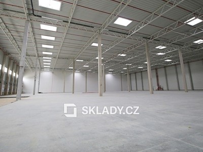 Комерційне приміщення в оренду, 5 800 м² (3 з 8)