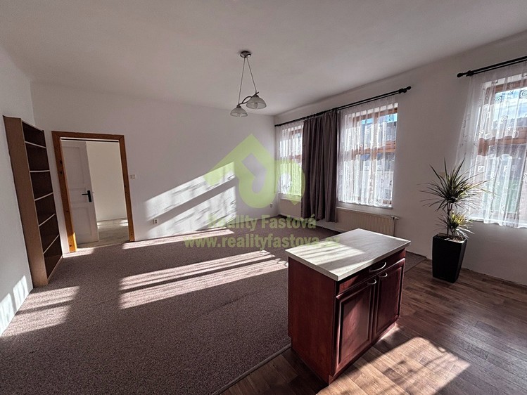 Квартира 3+kk в оренду, 74 м² (8 з 24)