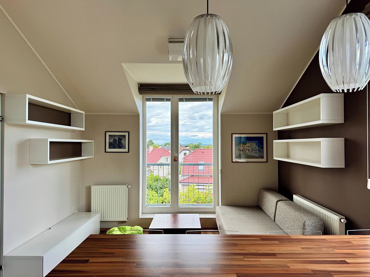 Prodej bytu 2+kk 55 m², Praha – fotka 1 z 3