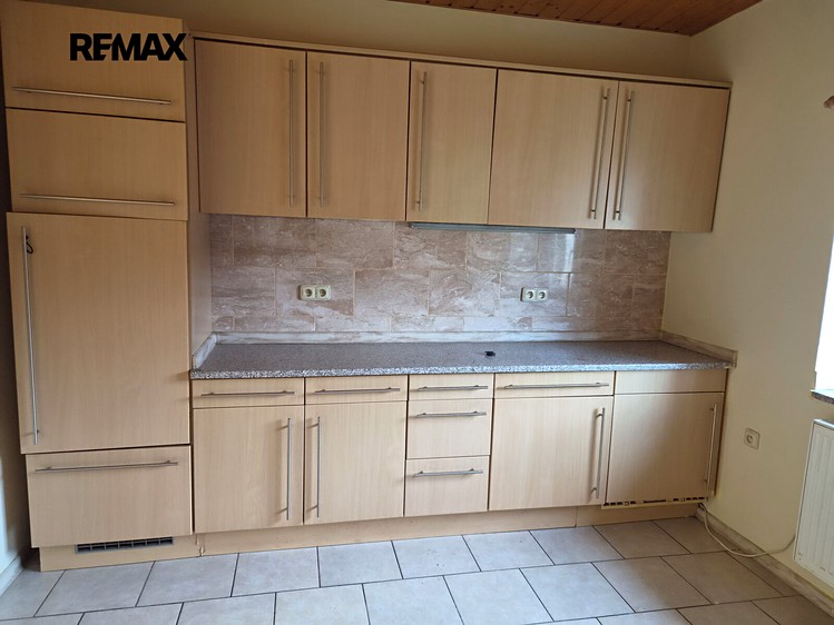 Будинок на продаж, 180 м² (3 з 11)