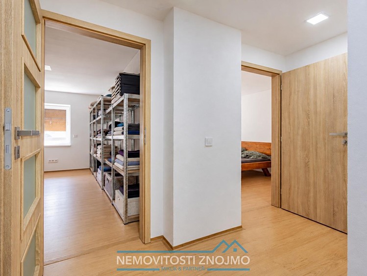 Haus zum Kauf, 220 m² (12 von 40)
