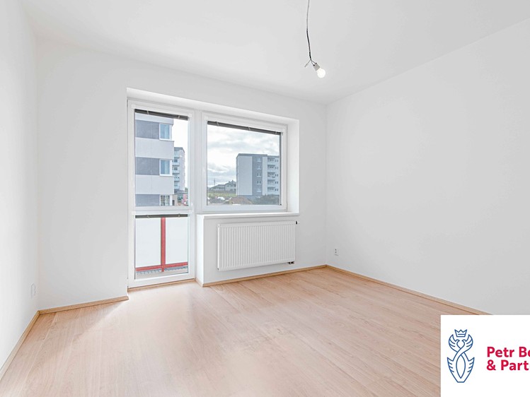Pronájem bytu 2+kk, 50 m² (8 z 19)