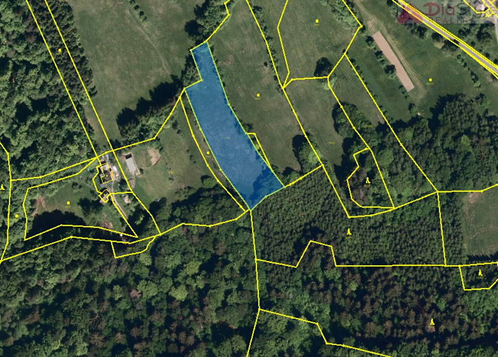 Prodej pole 3847 m², Vsetín – fotka 1 z 3