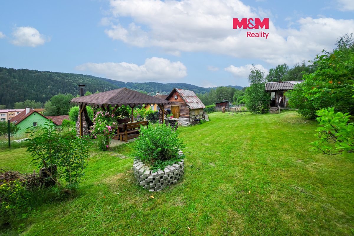 Prodej zahrady 645 m², Oloví – fotka 1 z 3