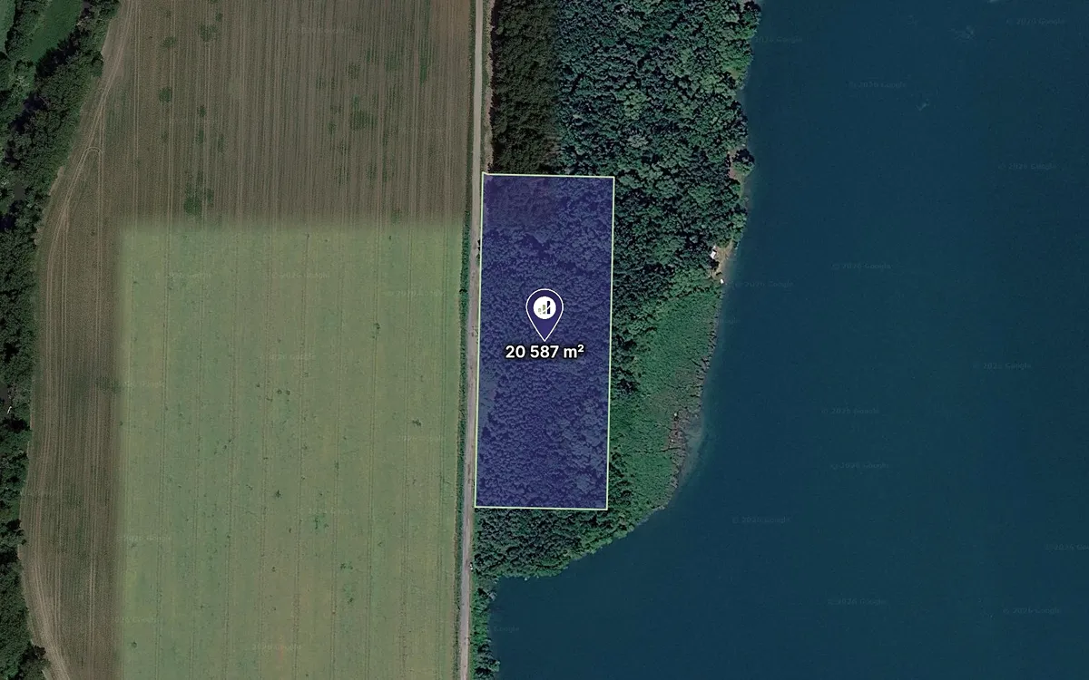 Prodej podílu 126/288 pozemku 9007 m²